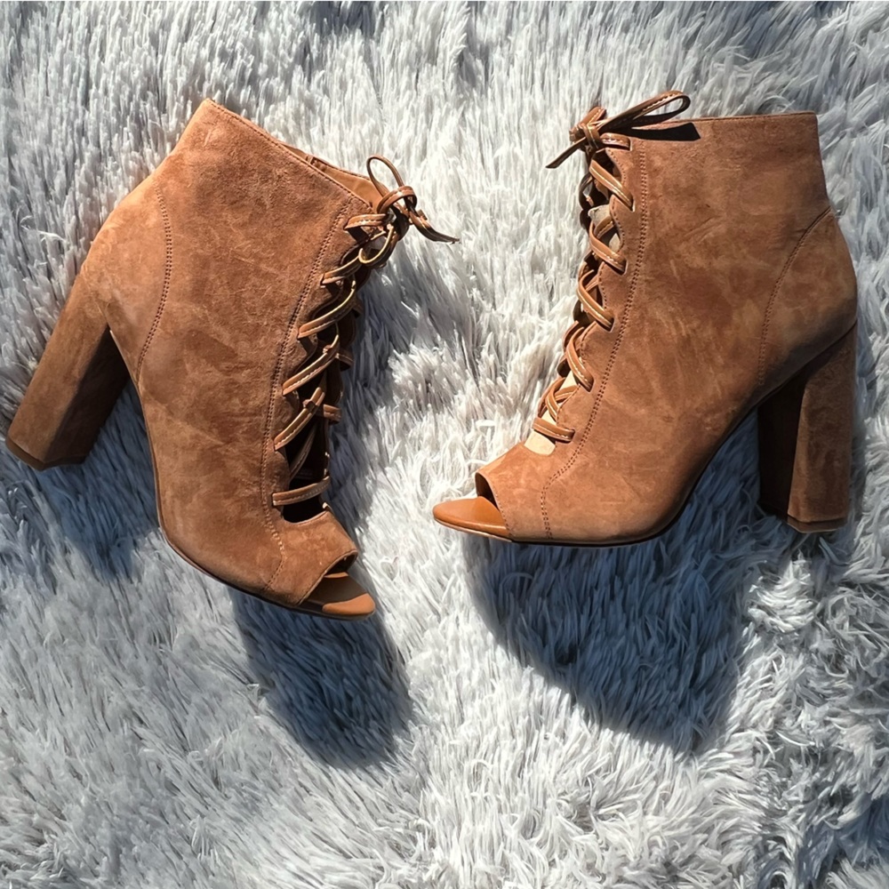 NWOT • Sam Edelman Chestnut Tie Up Peep Toe Chunky Heel